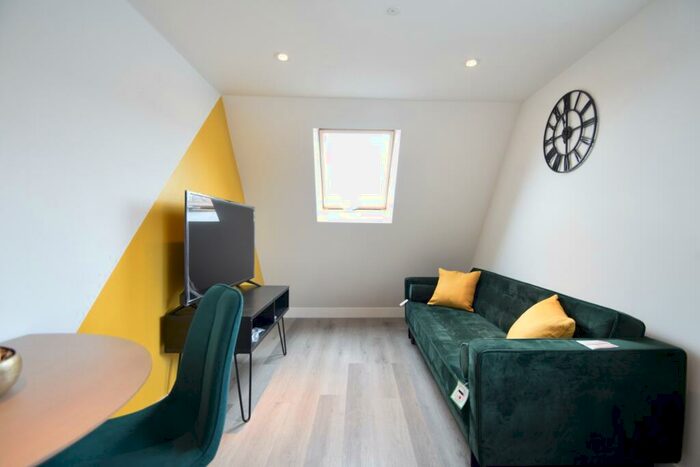 1 Bedroom Flat To Rent In Dalton Street, Cathays, CF24