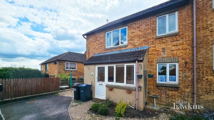 1 Bedroom Terraced House To Rent In Orchard Mead, Royal Wootton Bassett, SN4