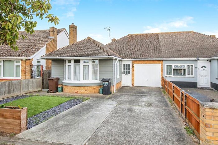 2 Bedroom Semi-Detached Bungalow For Sale In Cherry Tree Avenue, Clacton-On-Sea, CO15