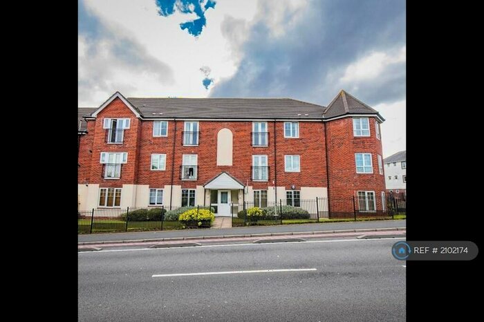 2 Bedroom Flat To Rent In Oldbury, Oldbury, B69