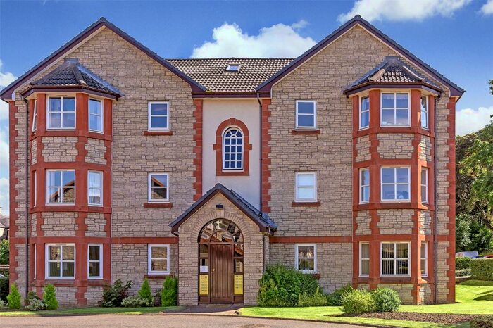 2 Bedroom Flat To Rent In Raeburn Park, Perth, PH2