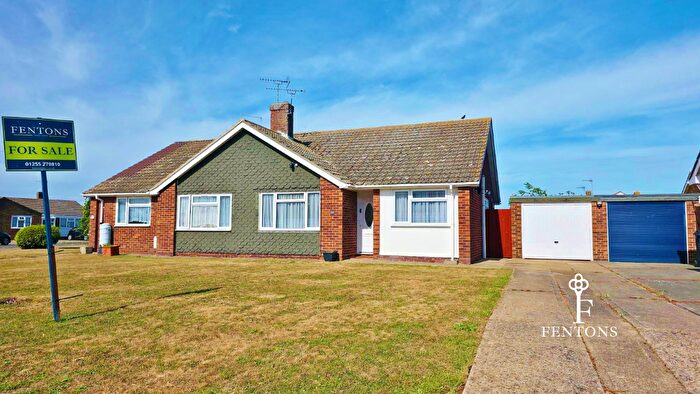 2 Bedroom Semi-Detached Bungalow To Rent In Garden Road, Walton On The Naze, CO14