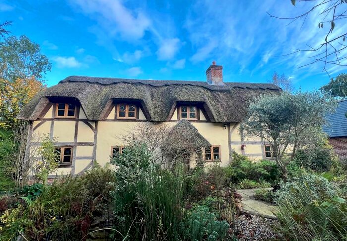 5 Bedroom Detached House For Sale In Woodgreen Road, Godshill, Fordingbridge, SP6