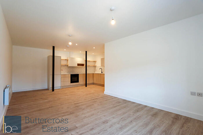 2 Bedroom Flat To Rent In The Old Mill, Mills Drive, Farndon Road, Newark, NG24