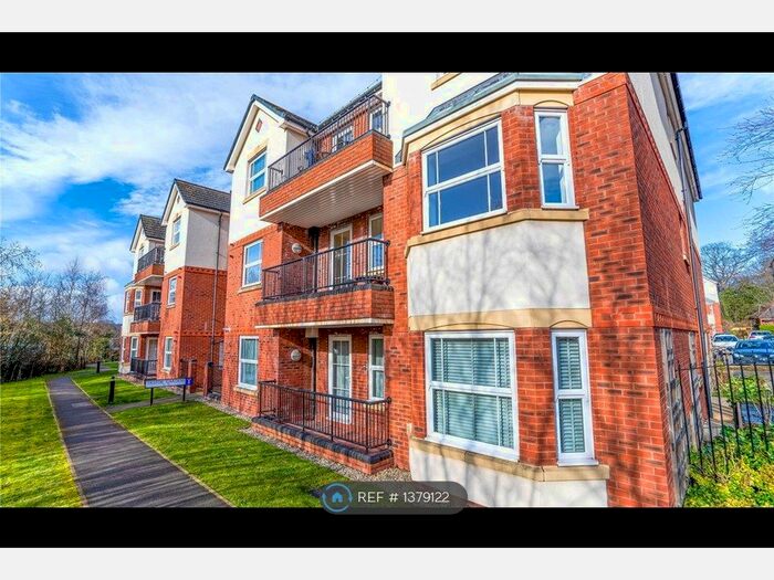 2 Bedroom Flat To Rent In Trefoil Gardens, Stourbridge, DY8