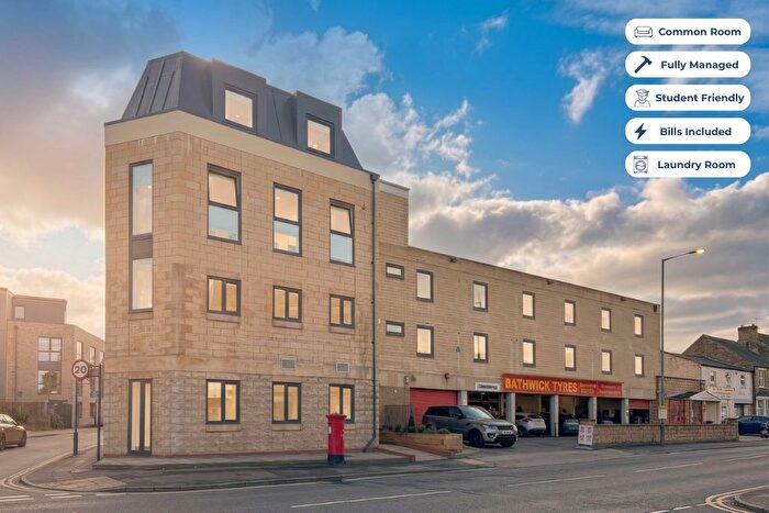 Studio To Rent In Lower Bristol Road, Bath, BA2