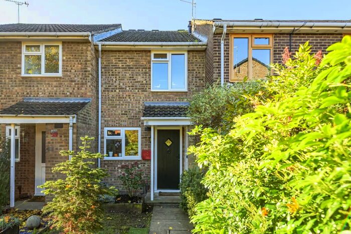 2 Bedroom Terraced House To Rent In Holyport Village, Maidenhead, SL6