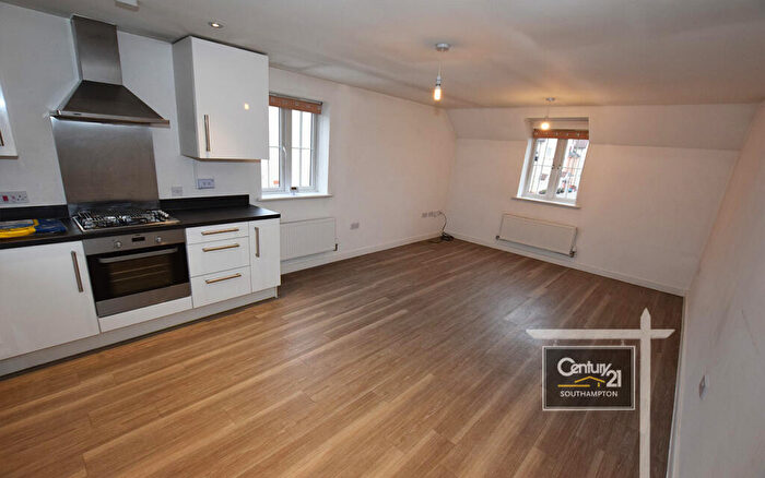 2 Bedroom Coach House To Rent In |Ref: |, Conduct Gardens, Eastleigh, SO50