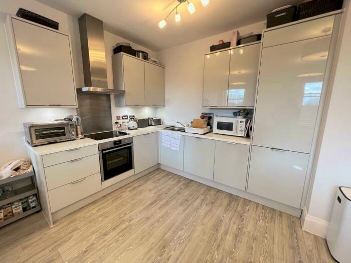 2 Bedroom Apartment To Rent In The Grange, Gwendolyn Drive, Coventry, CV3