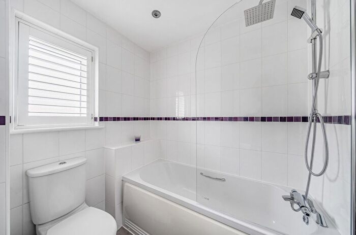 2 Bedroom End Of Terrace House To Rent In Parlour Mead, Cullompton, Devon, EX15