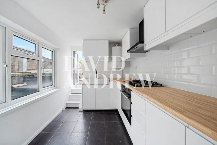 5 Bedroom Flat To Rent In Stroud Green Road, London, N4