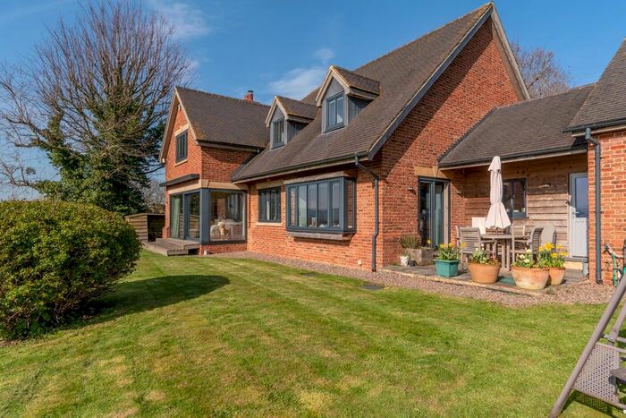 4 Bedroom Detached House For Sale In Overton Lane, Arlingham, Gloucester, GL2