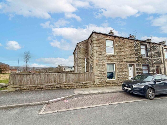 3 Bedroom End Terrace House For Sale In Ashworth Street, Bacup, Rossendale, OL13