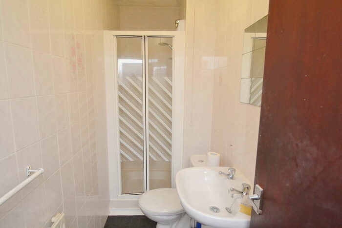 5 Bedroom Detached House To Rent In Landcross Road, Fallowfield, Manchester, M14