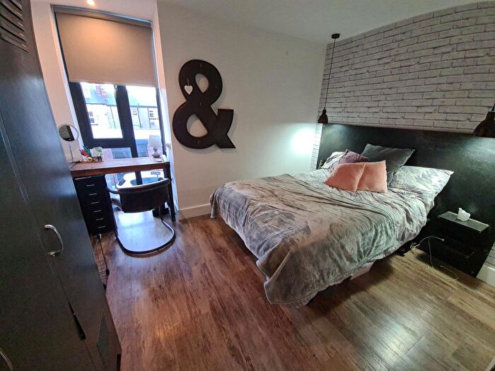 2 Bedroom Semi-Detached House To Rent In Moorland Avenue, Leeds, LS6