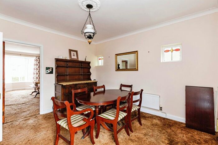 3 Bedroom Detached Bungalow For Sale In Deerfield Road, March, PE15