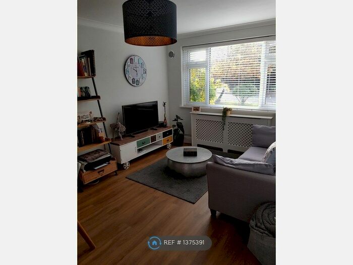 1 Bedroom Flat To Rent In Albemarle Road, Beckenham, BR3