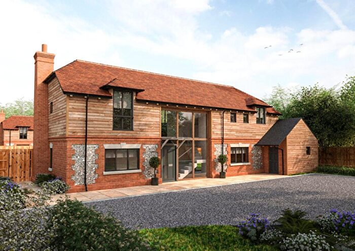 5 Bedroom Detached House For Sale In Park Wall Lane, Lower Basildon, Reading, Berkshire, RG8