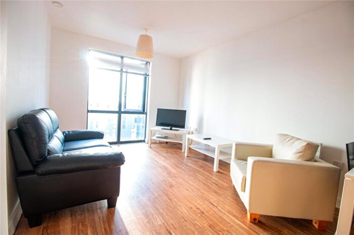 1 Bedroom Flat To Rent In The Gallery, Plaza Boulevard, Liverpool, L8