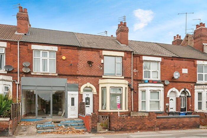 3 Bedroom Terraced House For Sale In Carr House Road, Hyde Park, Doncaster, DN1