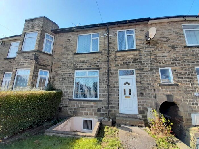 5 Bedroom Property To Rent In West Close, Fartown, Huddersfield, HD2