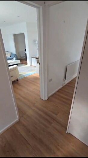 3 Bedroom Semi Detached House To Rent In Farm Avenue, Wembley, HA0