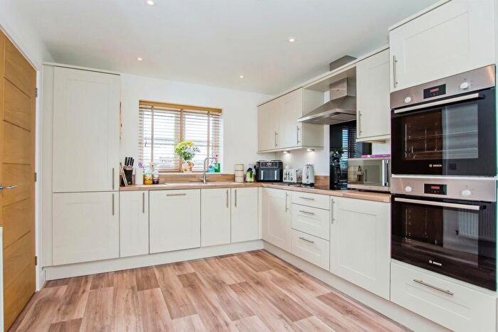 3 Bedroom Semi-Detached House For Sale In Sutton Road, Leverington, Wisbech, PE13