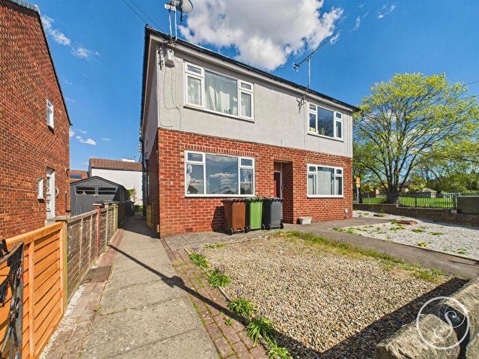 1 Bedroom Apartment To Rent In Primrose Court, Leeds, LS15