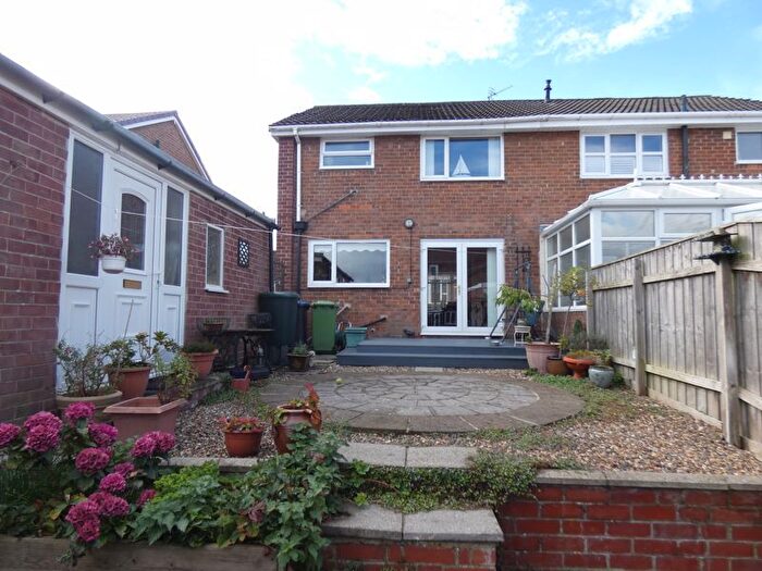 3 Bedroom Semi-detached House For Sale In Oval Park, Tudhoe, Spennymoor, DL16