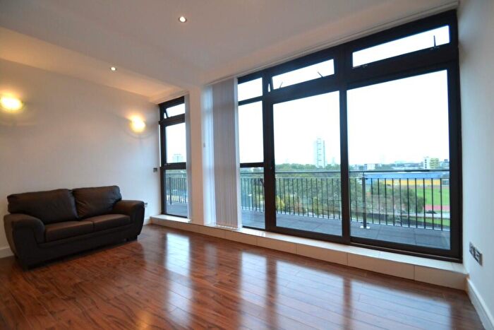 1 Bedroom Apartment To Rent In Copperfield Road, London, E3