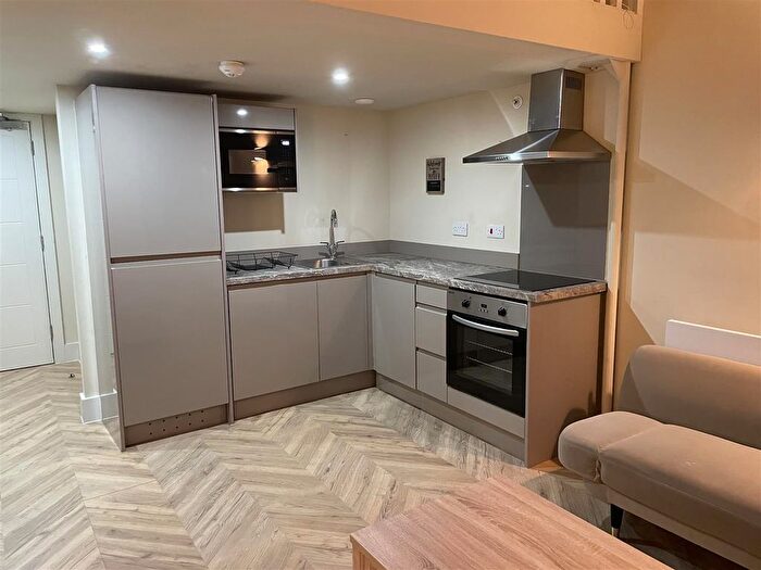 1 Bedroom Flat To Rent In A, The Headrow, Leeds, LS1