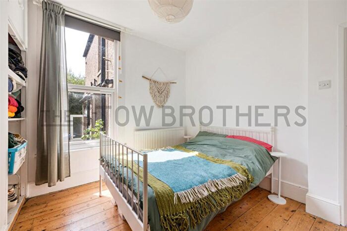 1 Bedroom Flat To Rent In Stainforth Road, London, E17