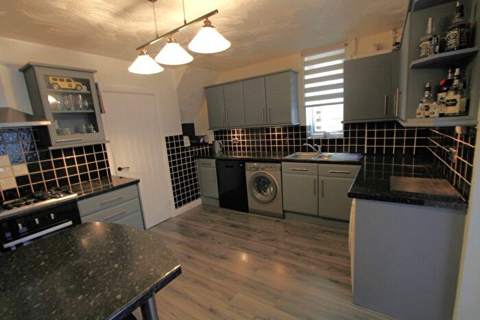 2 Bedroom Semi-Detached House For Sale In Long Lane, Bolton, BL2
