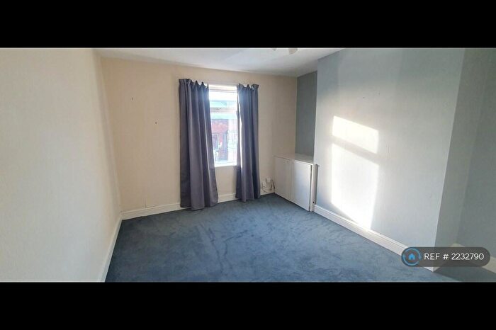 1 Bedroom Flat To Rent In Ratcliffe Gate, Mansfield, NG18