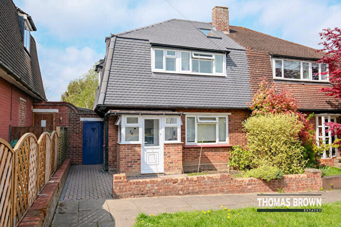 3 Bedroom Semi-Detached House For Sale In Winchester Road, Orpington, BR6