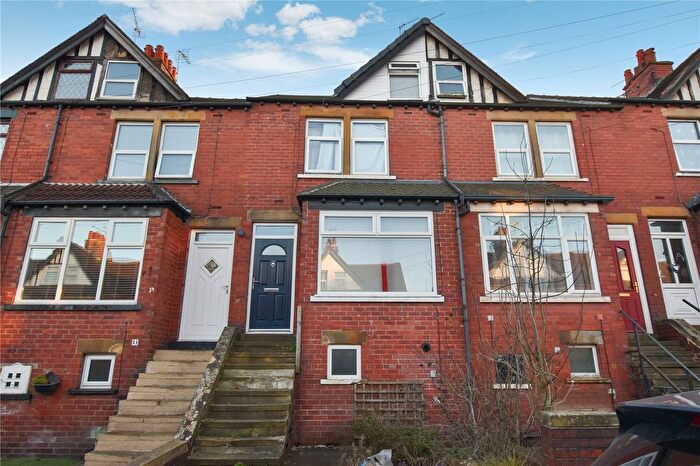 3 Bedroom Terraced House For Sale In Granny Avenue, Churwell, Morley, Leeds, LS27
