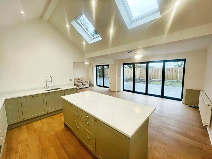 2 Bedroom Bungalow To Rent In Ledsham Lane, Ellesmere Port, Cheshire, CH66