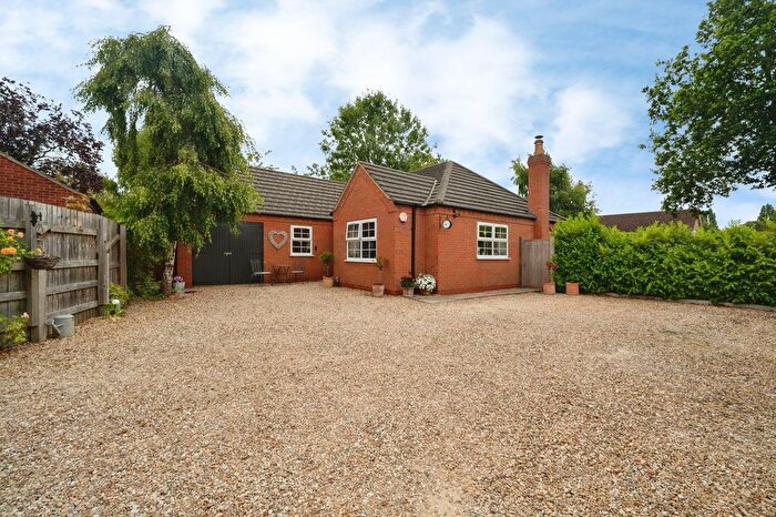 3 Bedroom Detached Bungalow For Sale In Station Road, New Waltham, DN36
