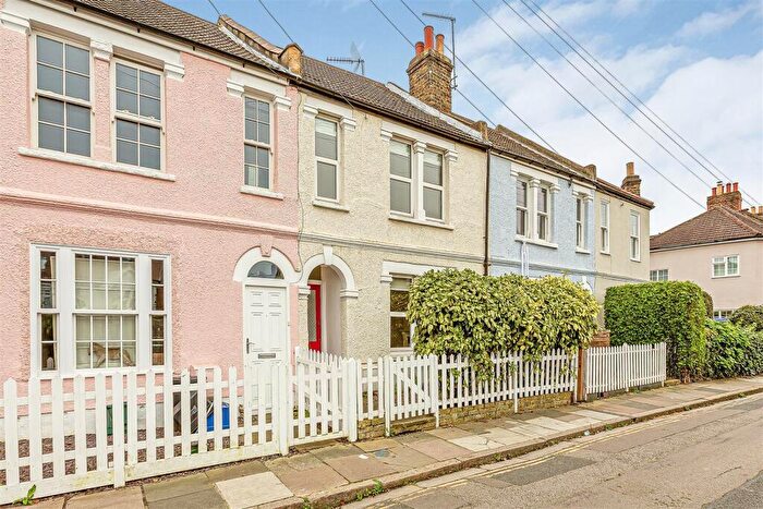 2 Bedroom Terraced House To Rent In South Worple Way, East Sheen, SW14