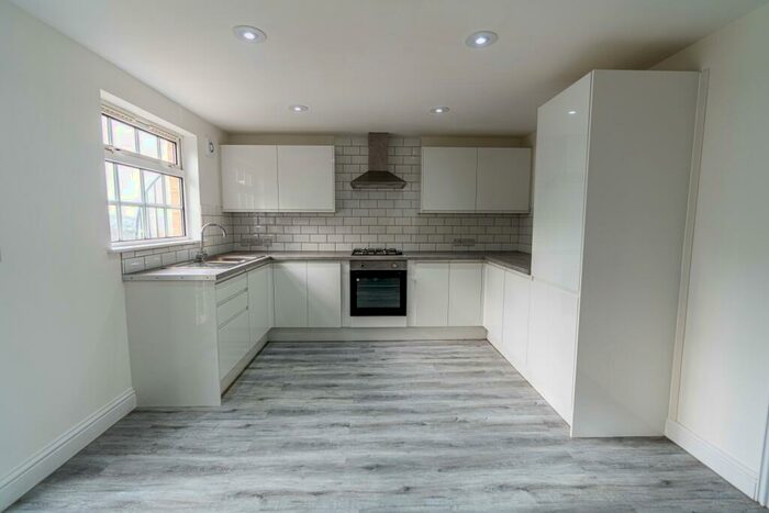 5 Bedroom Terraced House To Rent In Borstal Road, Rochester, Kent, ME1