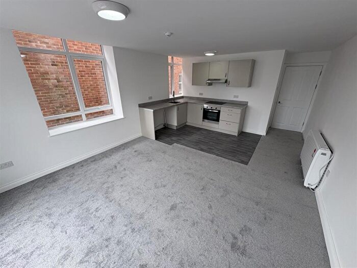 1 Bedroom Apartment To Rent In Station Hill, Chippenham, SN15