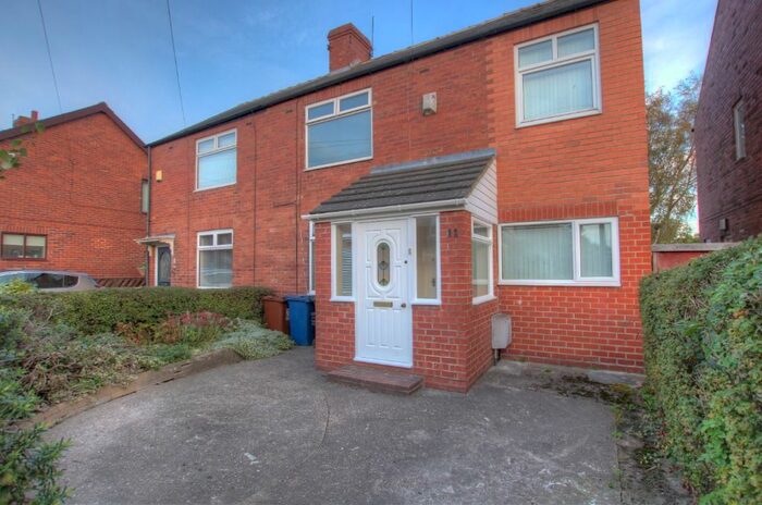 3 Bedroom Semi-Detached House To Rent In Ellesmere Avenue, Westerhope, Newcastle Upon Tyne, NE5