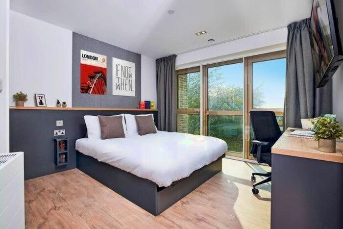 1 Bedroom Flat To Rent In Lewisham Exchange, London, SE13