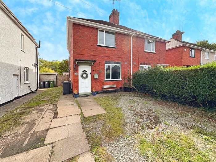 2 Bedroom Semi-Detached House For Sale In Shakespeare Avenue, Bedworth, Warwickshire, CV12