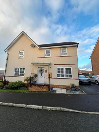 3 Bedroom House To Rent In Niven Drive, Tonna, Neath, SA11