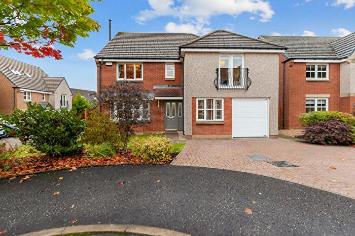 4 Bedroom Detached House For Sale In Mcmillan Gardens, Airdrie, ML6