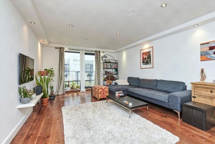 1 Bedroom Flat To Rent In Providence Place, Angel, N1