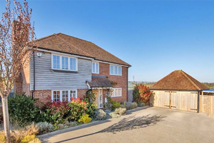 4 Bedroom Detached House For Sale In Bourne Drive, Littlebourne, Canterbury, CT3