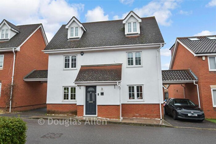 4 Bedroom Detached House For Sale In Hayden Road, Waltham Abbey, Essex, EN9