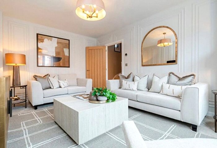 4 Bedroom Detached House For Sale In Bloor Homes At Maplewood Park, Redwood Avenue, Off Winchester Road, RG23